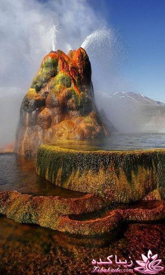 کوه های آبفشان در آمریکا 